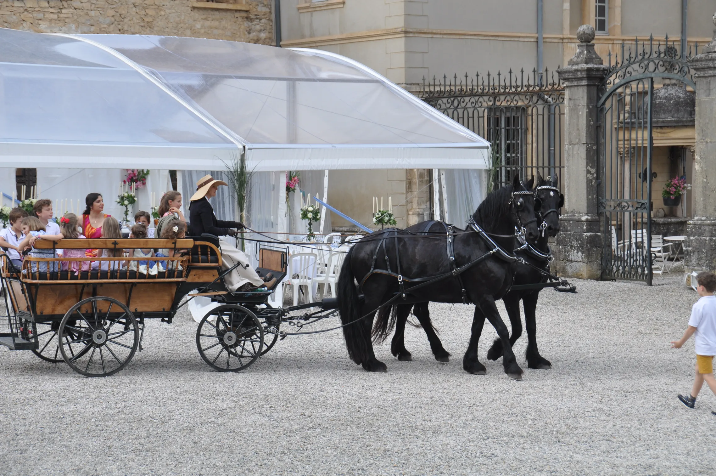 Voitures d'Antan Balades Chateau Parc Calèche