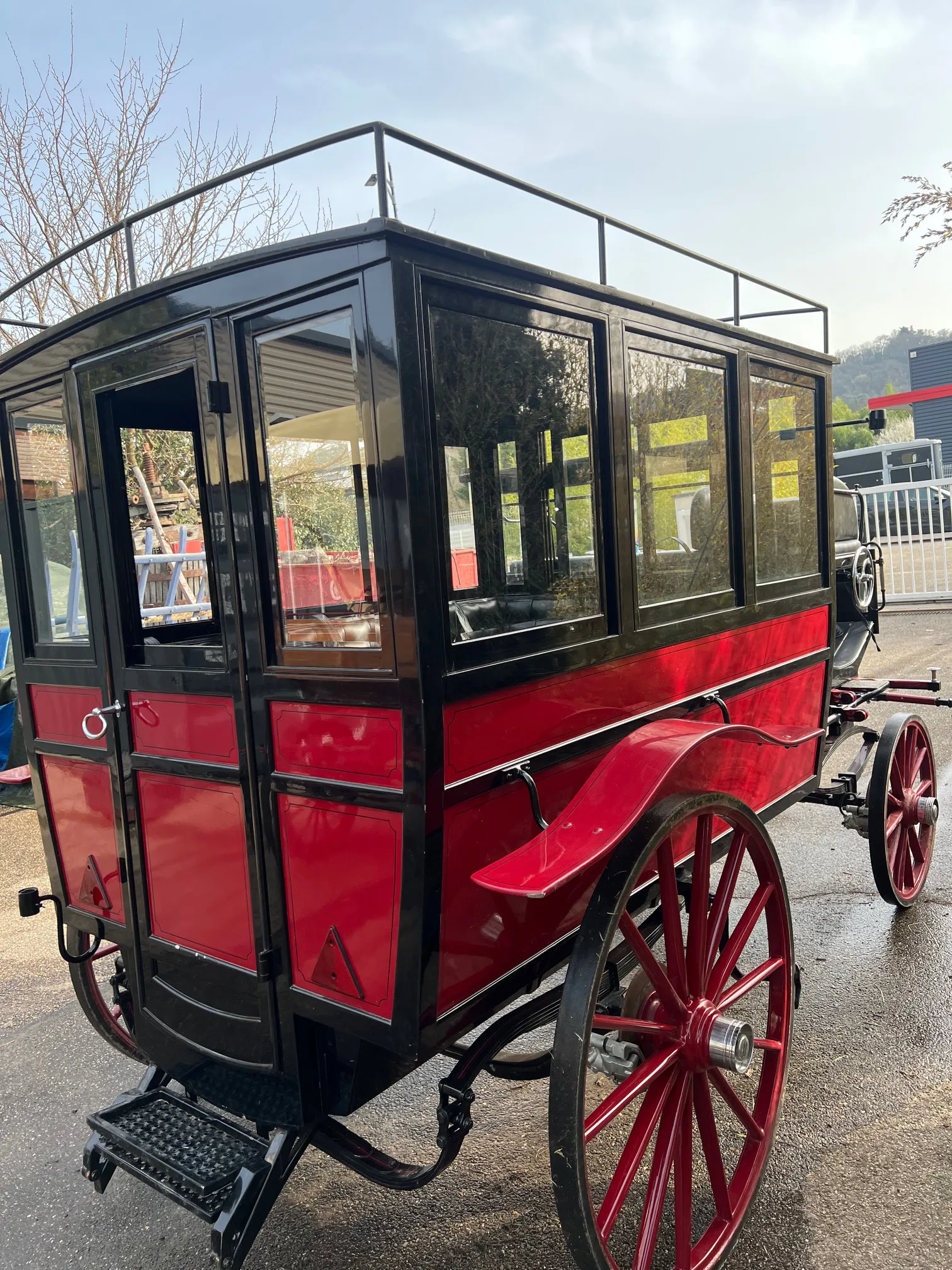 Voitures d'Antan Calèche Omnibus 12
