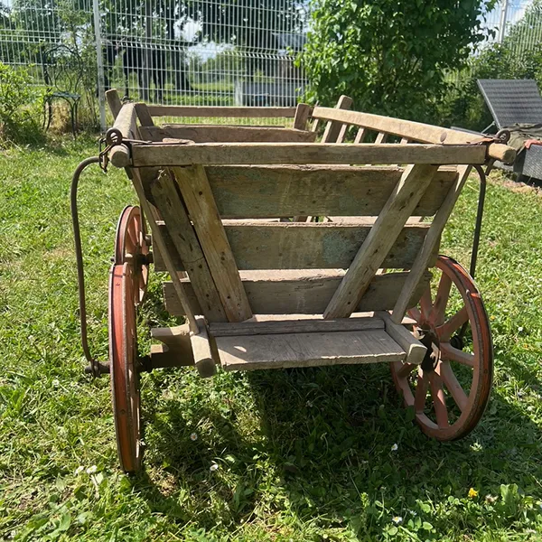 Voitures d'Antan Chariot Alsacien 12