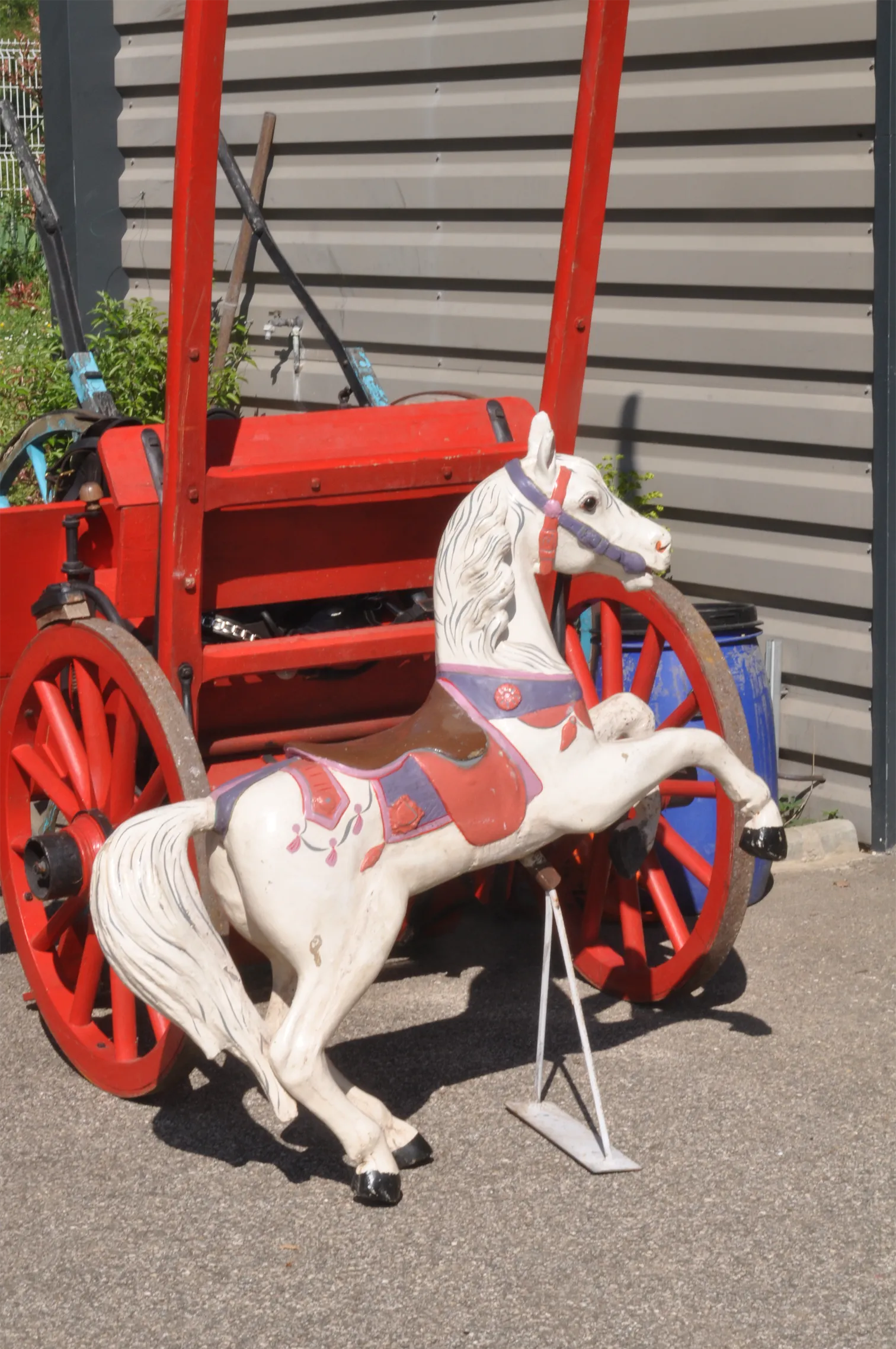 Voitures d'Antan Cheval de Manège 1 12