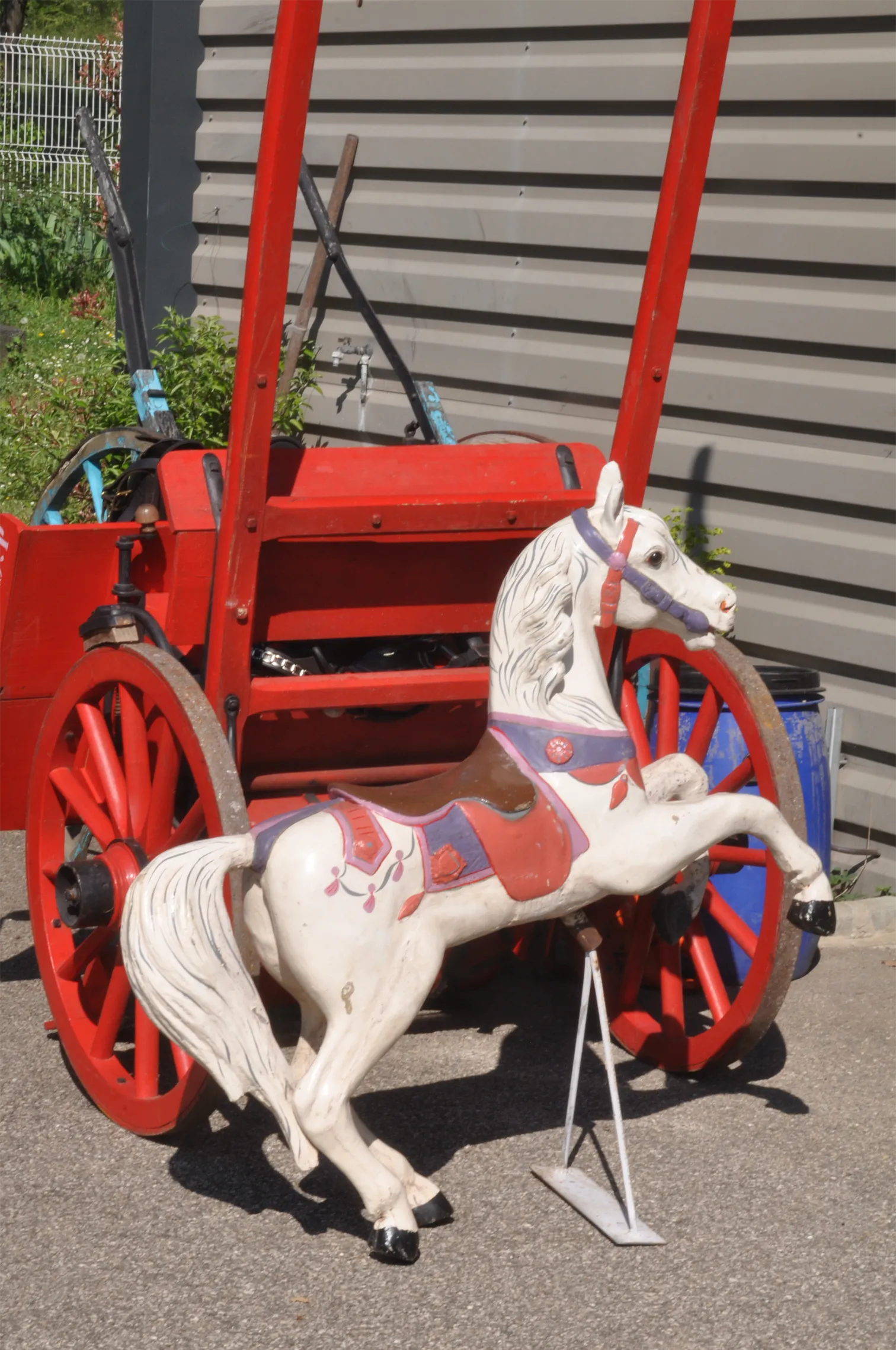 Voitures d'Antan Cheval de Manège 3 11