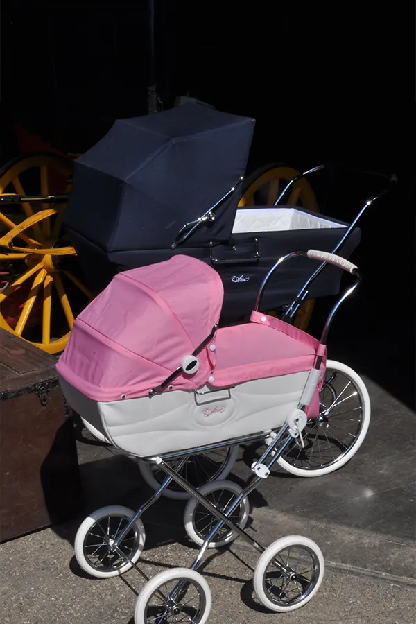 Voitures d'Antan Landau Rose 11