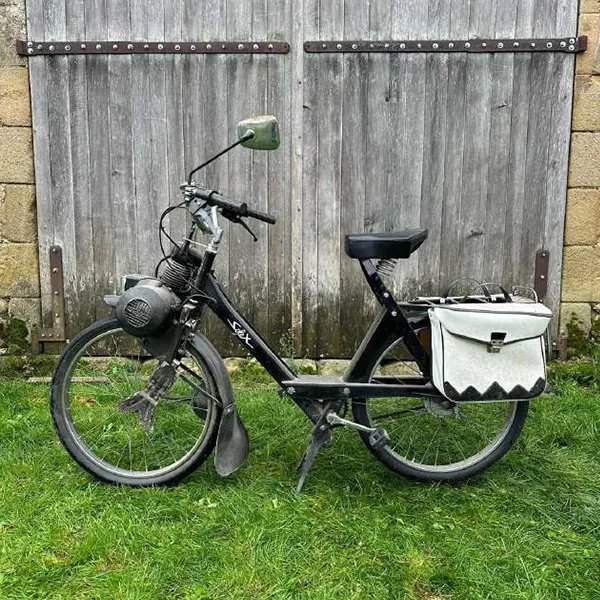 Voitures d'Antan Solex 4 10