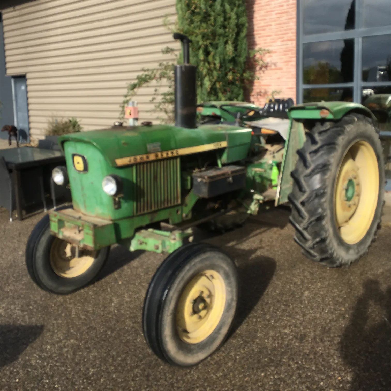 Voitures d'Antan Tracteur Agricole Ancien John Deere 10